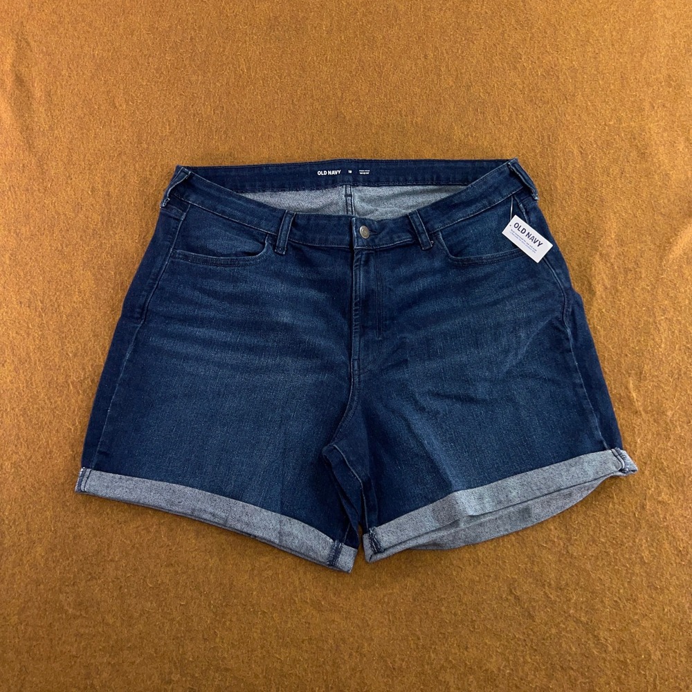 Old Navy Womens 18 Blue High-Rise Wow Cuffed Denim Shorts NWT